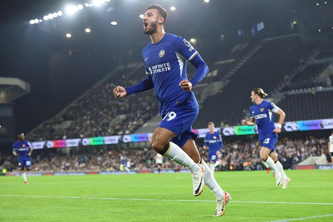 勇士遭遇惨败，后场防守铁闸梅尔顿正负值却高达+18令人惊讶